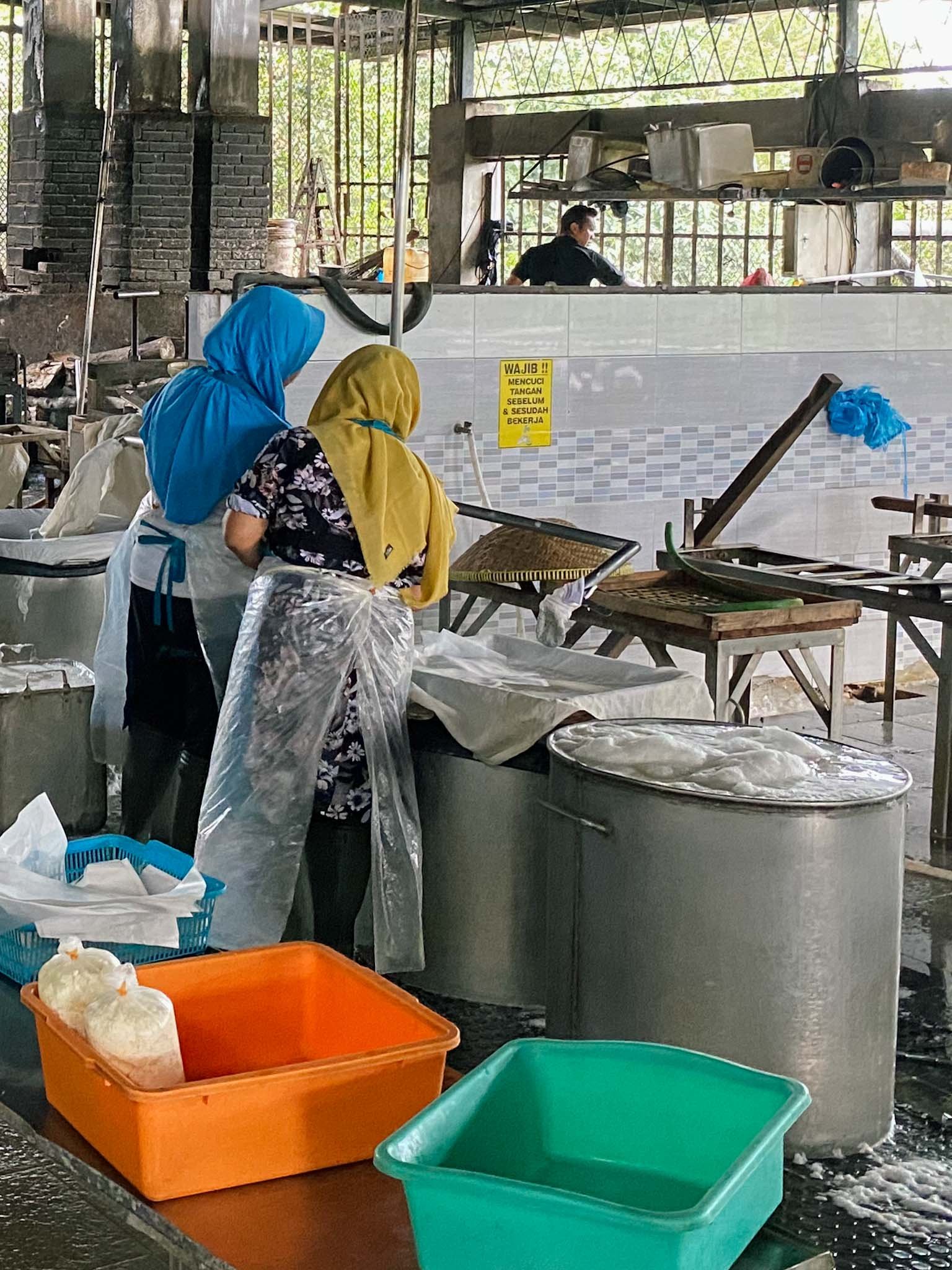 Tahu Oom Shin Bandungan